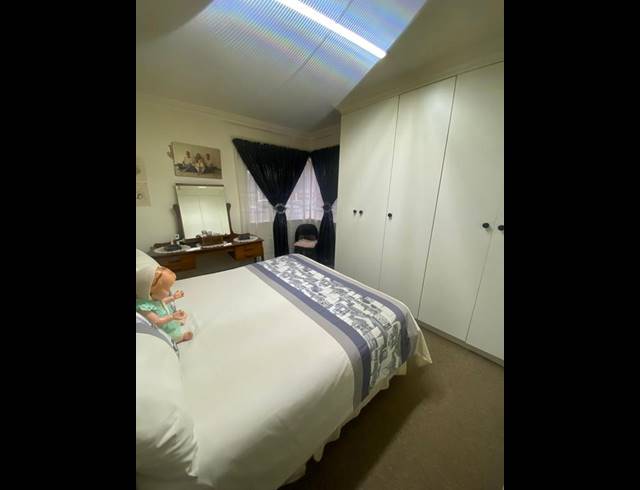 3 BEDROOM HOUSE FOR SALE IN STRUBENVALE